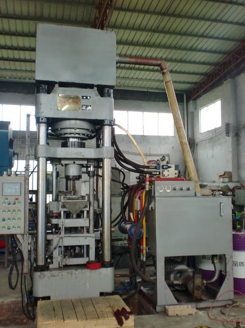 粉末冶金压机z在机械零件制造过程中作用重大